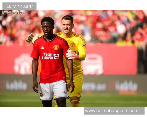 女足欧冠小组赛精彩纷呈巴萨曼联拜仁狼堡里昂携手晋级淘汰赛 女足欧冠小组赛精彩纷呈巴萨曼联拜仁狼堡里昂携手晋级淘汰赛