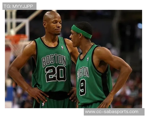 帕金斯揭秘雷阿伦欲交易保罗与隆多冲突升级至打斗边缘 帕金斯揭秘雷阿伦欲交易保罗与隆多冲突升级至打斗边缘