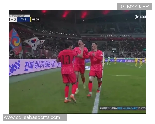 本赛季多库为俱乐部和国家队贡献十球六助攻展现出色状态