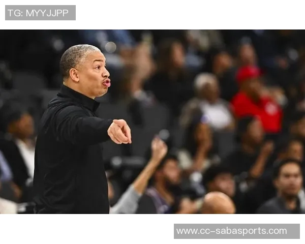 卢指导谈球队阵容深度经验丰富的老将助力球队发展 卢指导谈球队阵容深度经验丰富的老将助力球队发展