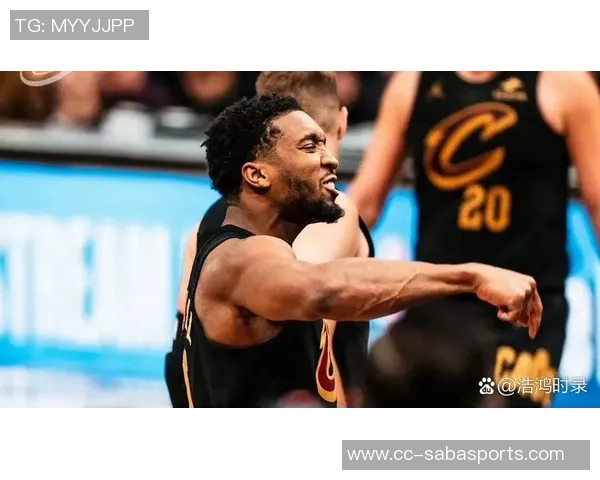 米切尔第三节伤退仅得15分2板2助球迷心痛不已遗憾难忍 米切尔第三节伤退仅得15分2板2助球迷心痛不已遗憾难忍