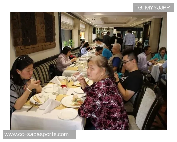 3J近期表现惊艳场均295分8板4帽助力球队胜利