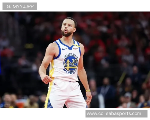 五年前的今天库里狂轰62分创下个人单场得分新高